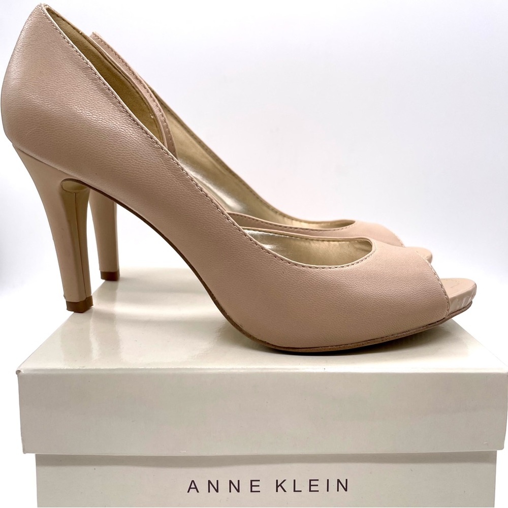Anne Klein Akoctavie Nude Peep Toe Heels 7.5